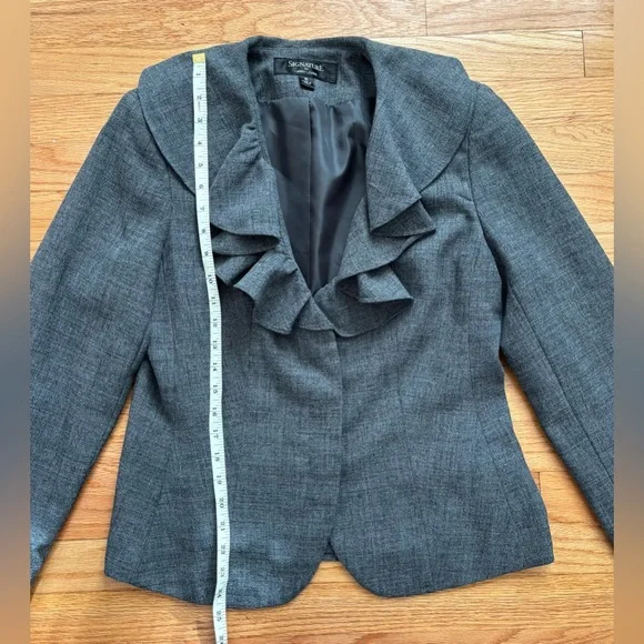 Ruffled Grey Blazer - Picture 3 of 7